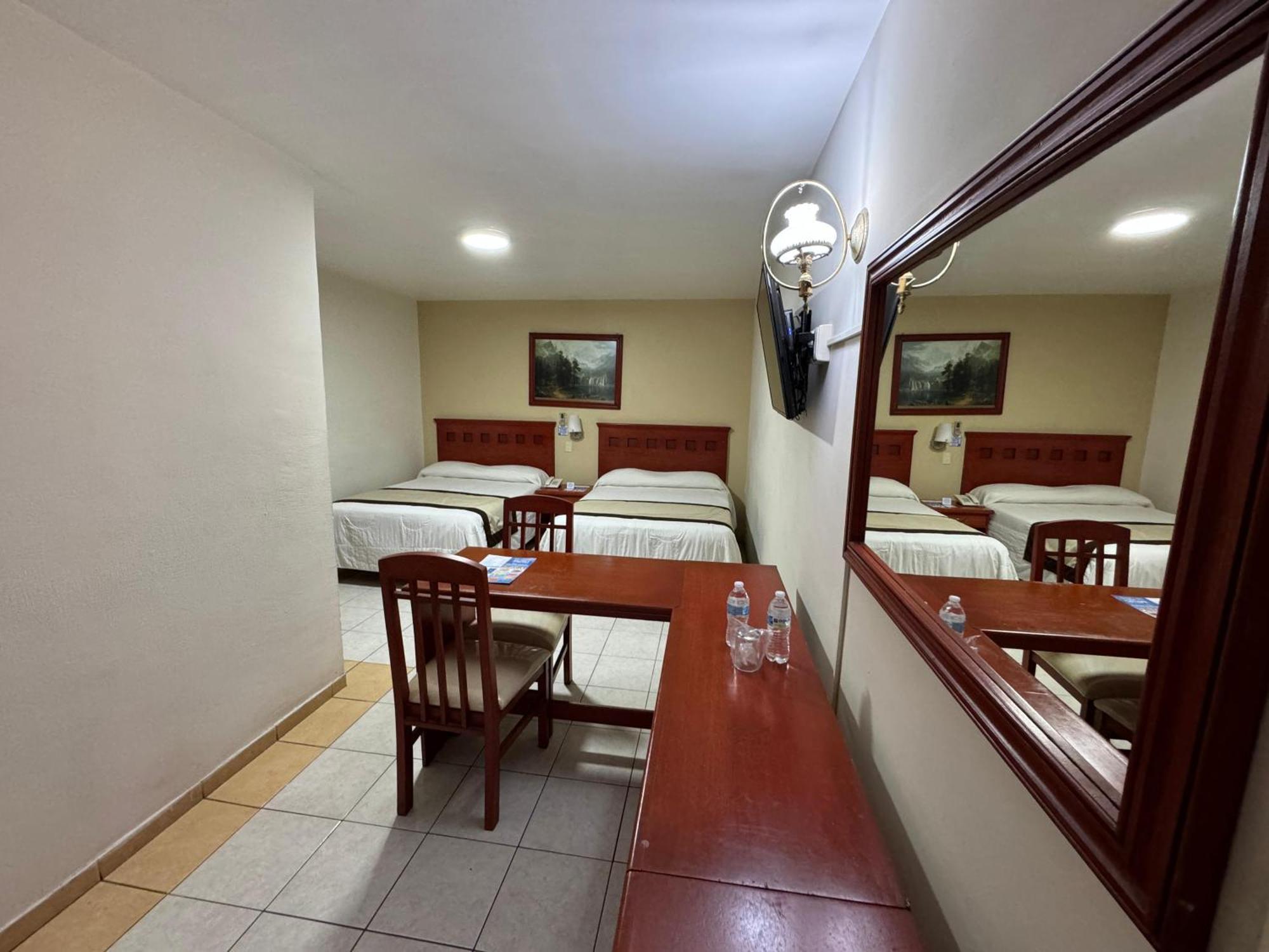 Hotel Nv Zapopan Dış mekan fotoğraf